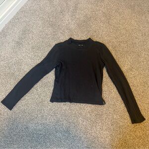 Abercrombie Kids charcoal Gray Ribbed Long Sleeve Top. Super soft. 11-12
